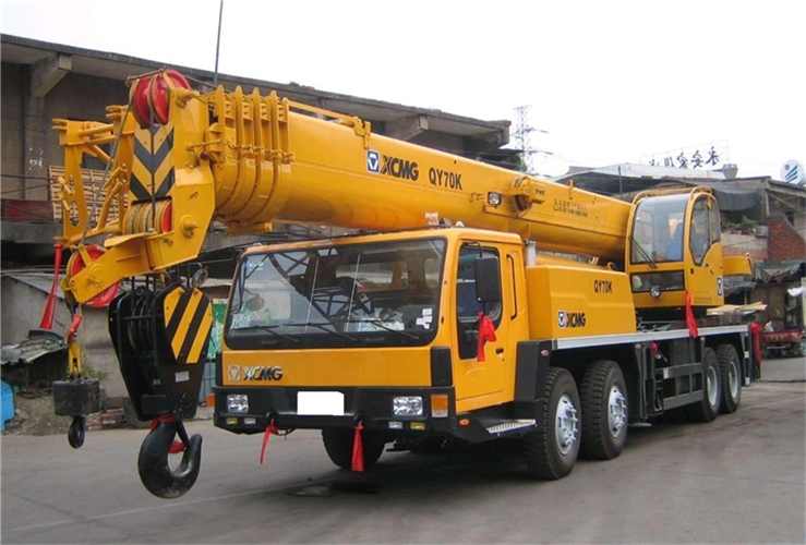 南宁市吊车出租选择重点